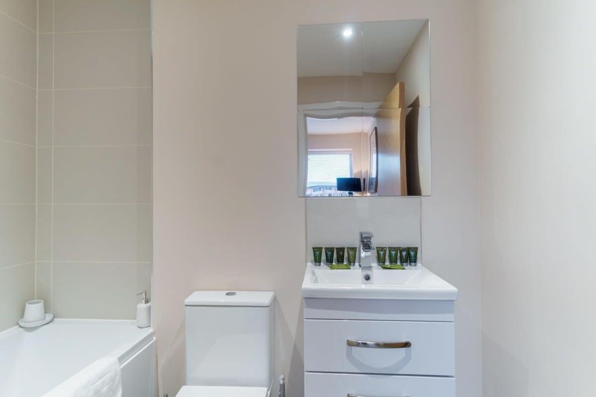 Fantastic 1 Bed Flat Manchester - Sleeps 3 Zewnętrze zdjęcie